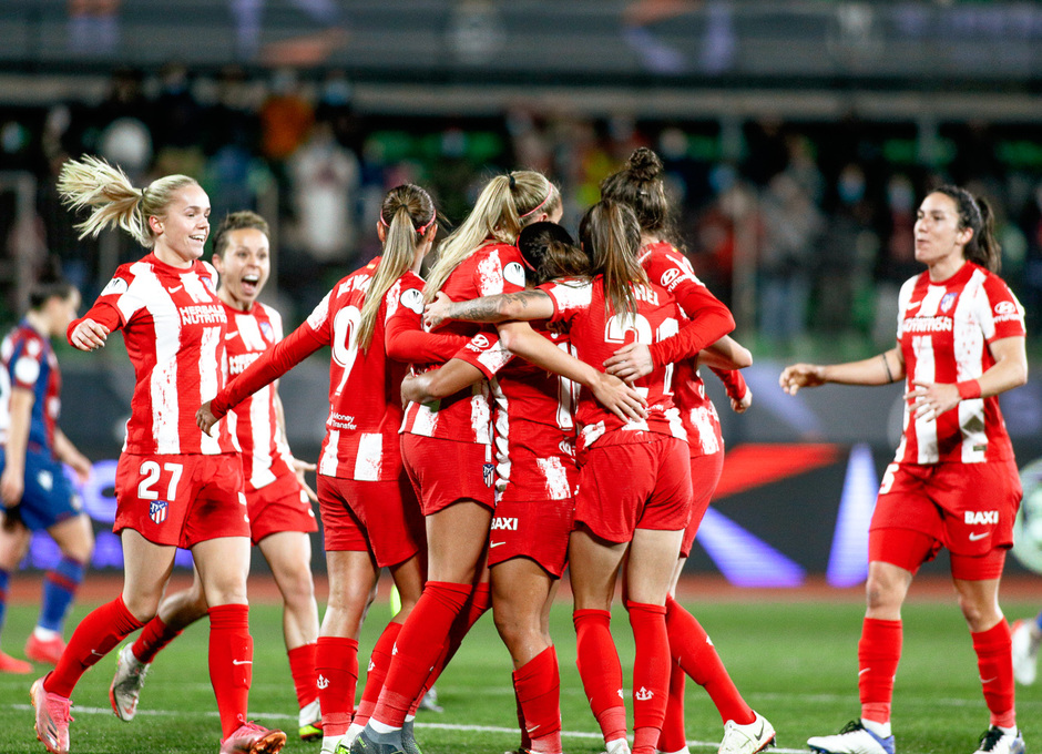 Temp. 21-22 | Supercopa de España Femenina | Levante - Atlético de Madrid Femenino | Celebración