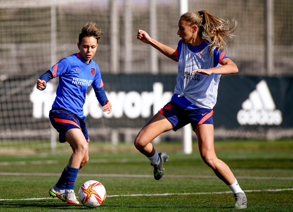Temp. 21-22 | Entrenamiento final supercopa de España Femenina | Amanda