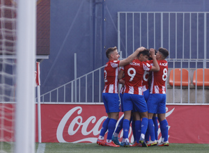 Temp. 21-22 | Atlético de Madrid B - Rayo Vallecano B | Celebración Giuliano