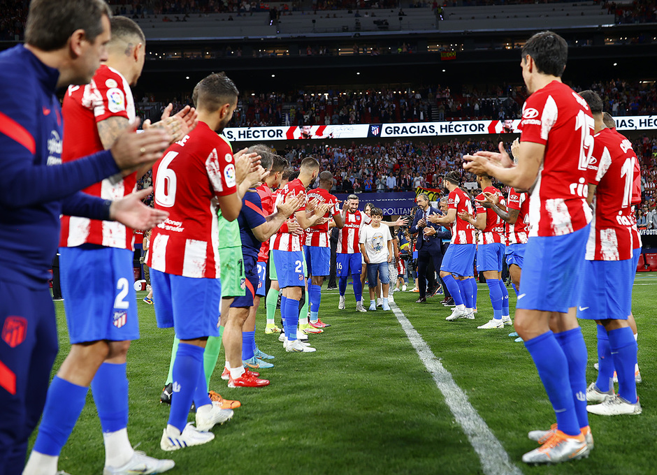 Temporada 21-22 | Atlético de Madrid - Sevilla | Homenaje Herrera