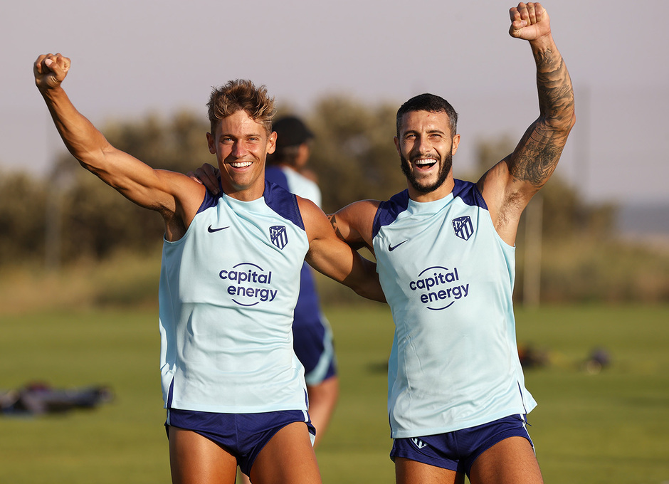 Temp 22-23 | Entrenamiento 16-7-22 | Hermoso y Llorente