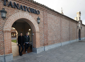 Tanatorio Lázaro Albarracín | Roberto Solozábal y Roberto Fresnedoso