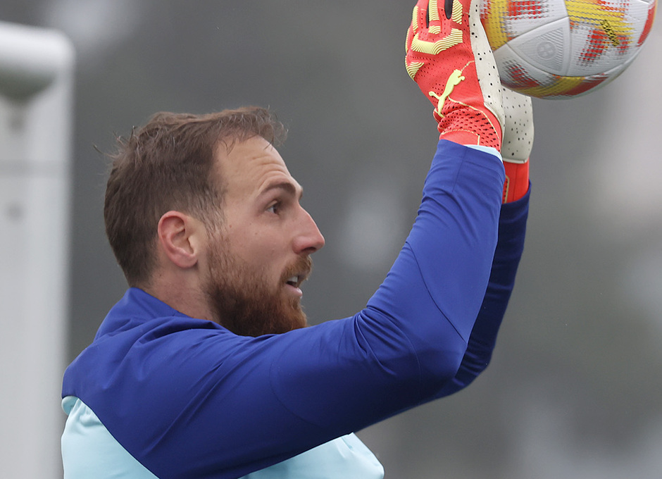 Temp. 22-23 | Entrenamiento 12-12-22 | Oblak