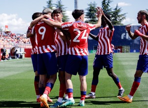 Temp. 22-23 | Atlético de Madrid B - Leganés B | Piña celebración