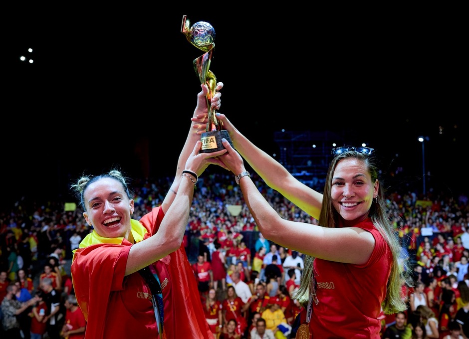 Temp. 23-24 | Eva Navarro e Irene Guerrero | Campeonas del Mundo