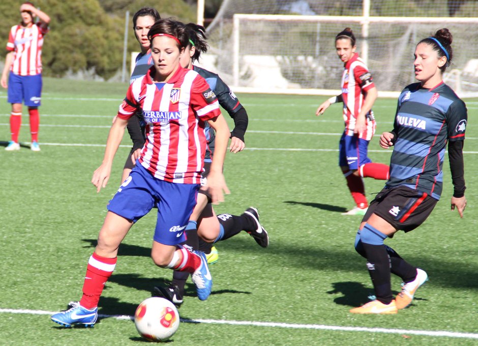 Temporada 2013-2014. Claudia Zornoza durante el partido ante el Granada