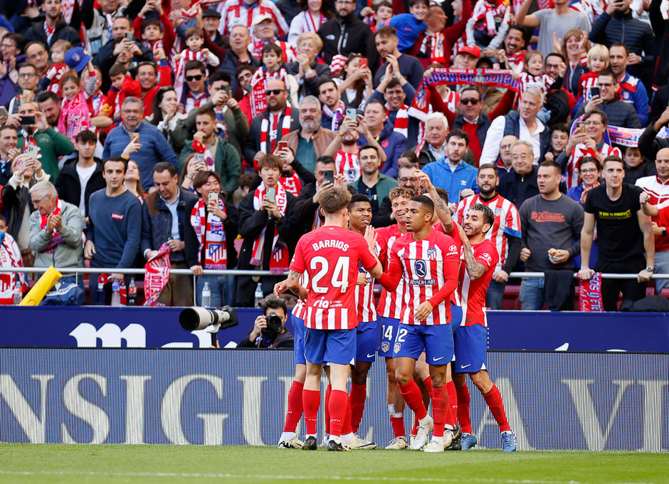 Temp. 23-24 | Atlético de Madrid - Las Palmas | Piña celebración