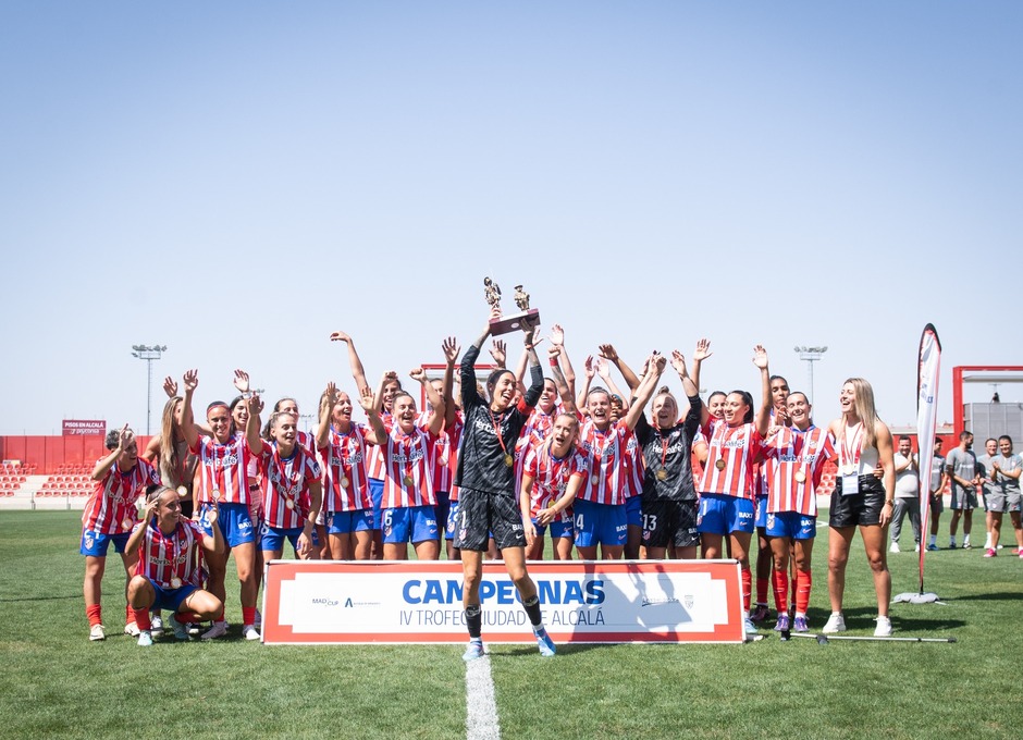 Temp. 24-25 | Atlético de Madrid Femenino - Ajax | Campeonas