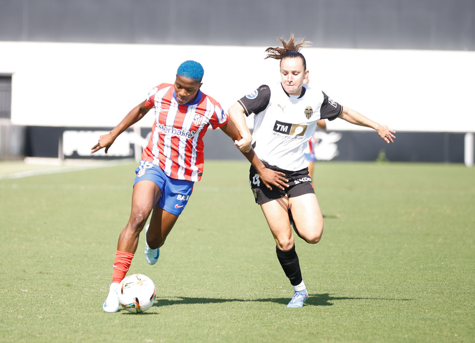 Temp 24-25 | Valencia-Atlético de Madrid Femenino | Ajibade