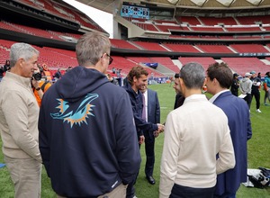 Encuentro directivas Dolphins 4