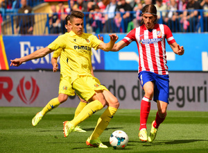 temporada 13/14 Partido. Atlético de Madrid_Villarreal. Filipe luchando un balón. Estadio10