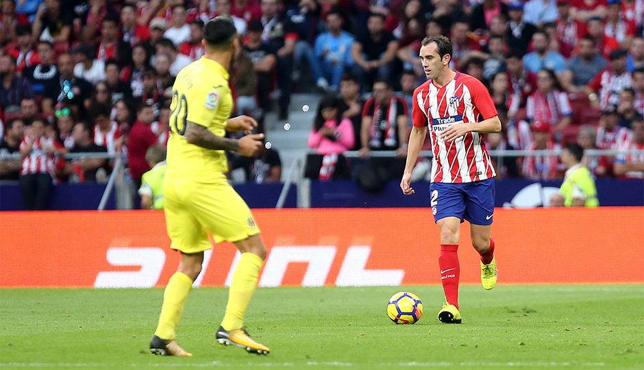 Godín became the foreign-born player with the most appearances for Atleti