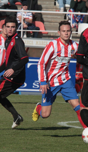 Temporada 12/13. Iván, del Atlético B, en un momento del partido frente al Rayo Vallecano