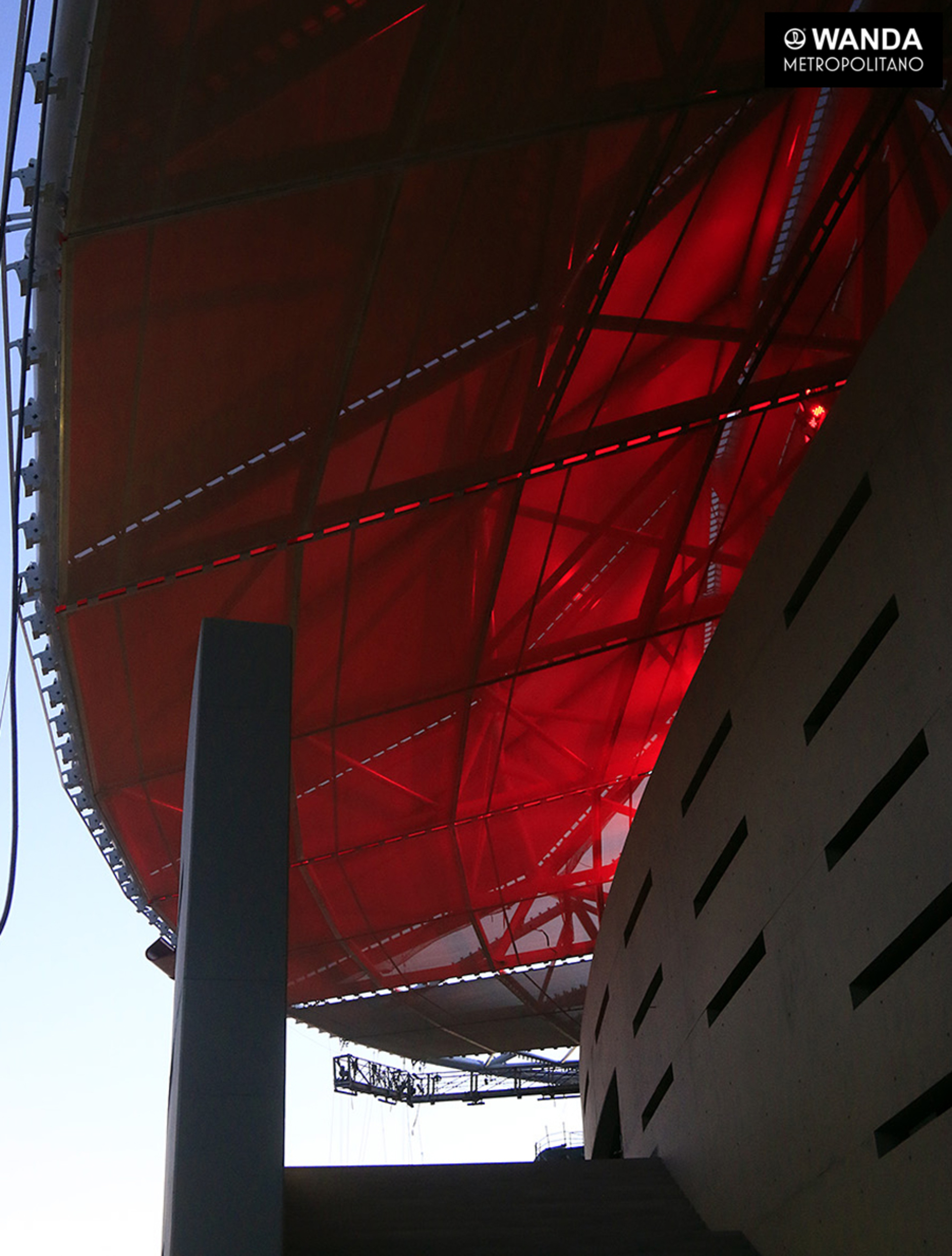 Estadio Wanda Metropolitano (Hilo Oficial). - Página 15 AVhFAfuEi6_philips2