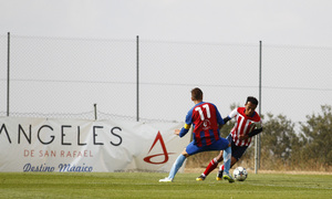 Partido amistoso entre el Atlético de Kolkata y la Gimnástica Segoviana sub'19