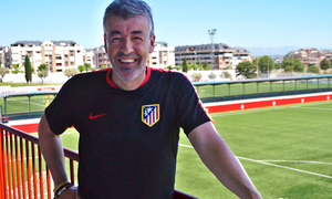 Temporada 2015-2016. Óscar Fernández, entrenador del Juvenil división de honor. 