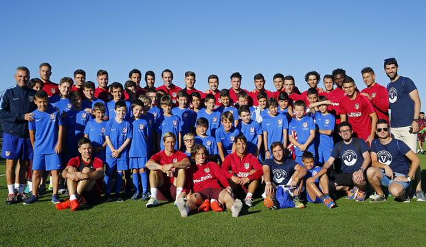 Visita del Campus Inmersión Fútbol&Inglés a Los Ángeles de San Rafael