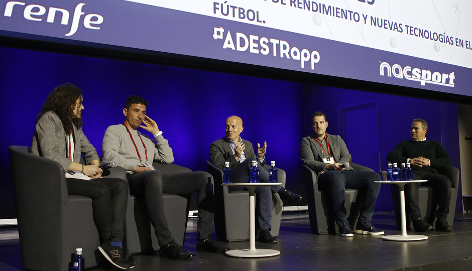 Temporada 18/19 | Congreso de Análisis de Rendimiento y Nuevos Desarrollos en el Fútbol | Mesa redonda