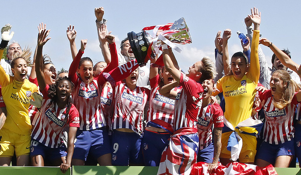 Temporada 18/19 | Real Sociedad - AtlÃ©tico de Madrid Femenino | CelebraciÃ³n Trofeo en propiedad | GALERÃA FEMENINO 2019