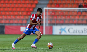 Temporada 21/22 | Atlético de Madrid B - Carabanchel | Joel Arumí | Solitario