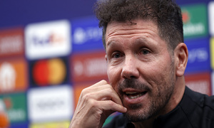 Rueda de prensa Brujas Simeone