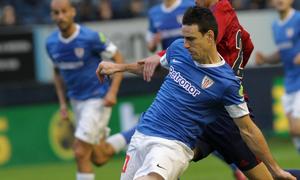 TEMPORADA 2013/14. Aritz Aduriz durante un partido