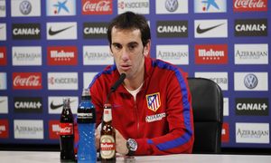Temporada 13/14. Rueda de prensa. Godín