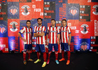 Temporada 14-15. Presentación nueva camiseta. Koke, Raúl García, Gabi y Manquillo posando. Foto: A. G.