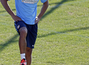 temporada 14/15 . Entrenamiento en la Ciudad deportiva de Majadahonda. Miranda durante el entrenamiento