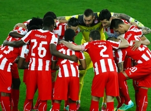 Imágenes Olympiacos. Grupo A Champions League. Conjura de equipo.