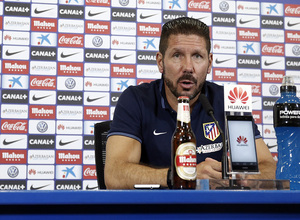 temporada 14/15 . Rueda de prensa de Simeone en el estadio Vicente Calderón