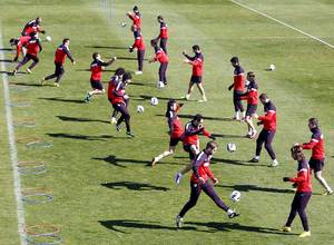 Liga 2012-13. Grupo entrenando en Majadahonda antes del partido contra el Espanyol
