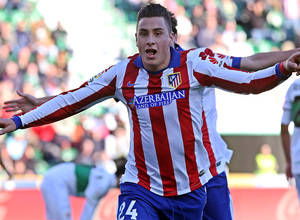 Temporada 14-15. Jornada 14. Elche - Atlético de Madrid. José María Giménez celebra con los brazos abiertos su gol frente al Elche.