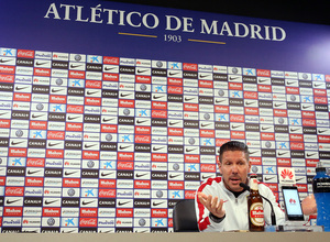 temporada 14/15. Rueda de prensa de Simeone en la ciudad deportiva de Majadahonda