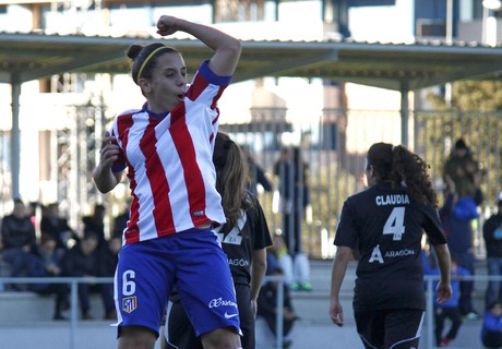 Temp. 2014-2015. Nagore celebra un gol