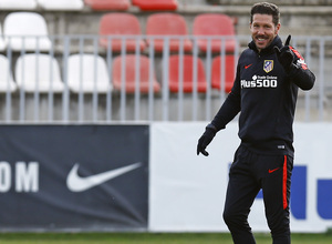 temporada 15/16. Entrenamiento en la ciudad deportiva de Majadahonda. Simeone durante el entrenamiento