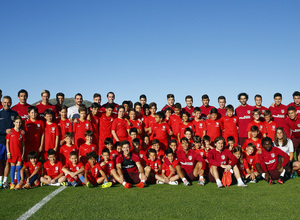 Visita del Campus de Tecnificación de la Fundación Atlético de Madrid a Los Ángeles de San Rafael