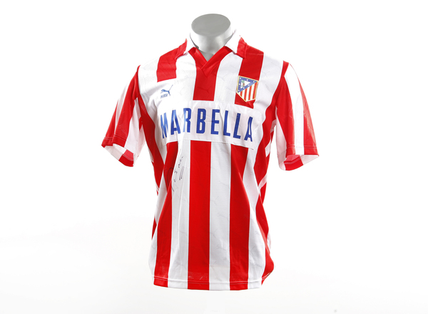 Club Atlético de Madrid - The shirt, the of atlético spirit