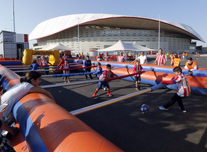 Temp. 17-18 | Atlético de Madrid - Sevilla | Fan Zone niños