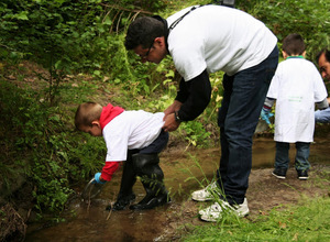 Campaña de sensibilización medioambiental Juego Limpio de la Fundación Atlético de Madrid