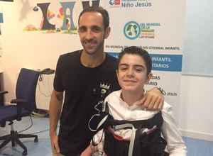 Juanfran Torres visita el Hospital Niño Jesús | Día Mundial Parálisis Cerebral