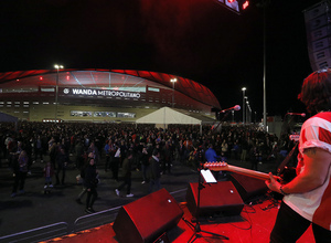 Fan Zone nocturna