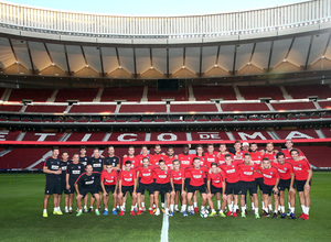 Entrenamiento del primer equipo en el Wanda Metropolitano