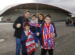 Fan zone Wanda Metropolitano afición familia niños