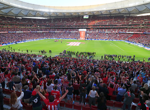 Temp. 17-18 | Atlético de Madrid-Eibar | Homenaje a Fernando Torres, afición