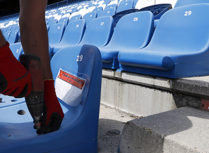 Retirada de butacas del Vicente Calderón