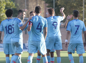 Temp. 17-18 | Navalcarnero - Atlético de Madrid B | Piña celebración