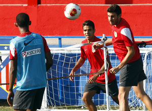 Temporada 13/14. Entrenamiento. Atlético de Madrid C. Jugadores entrenando