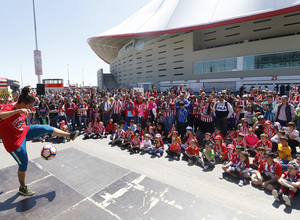 Temporada 18/19 | Atlético de Madrid - Celta | Día del Niño | Fan zone | Freestyler