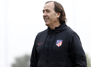 Temporada 19/20 | Atlético de Madrid Femenino | Entrenamiento en el Centro Deportivo Wanda Alcalá de Henares previo al partido de Women's Champions League | Pablo López